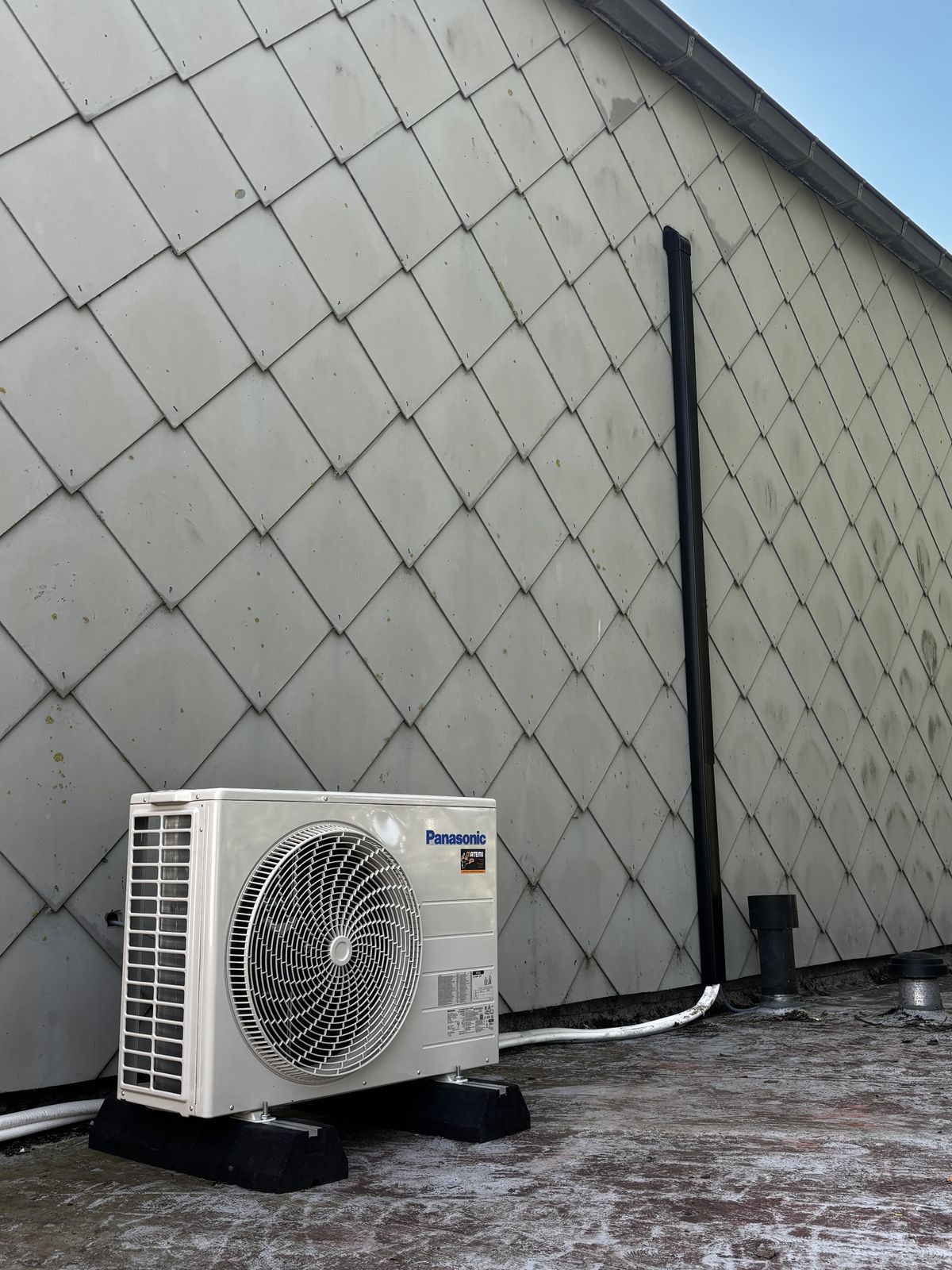 Airco met wandunit, geplaatst door Matemi